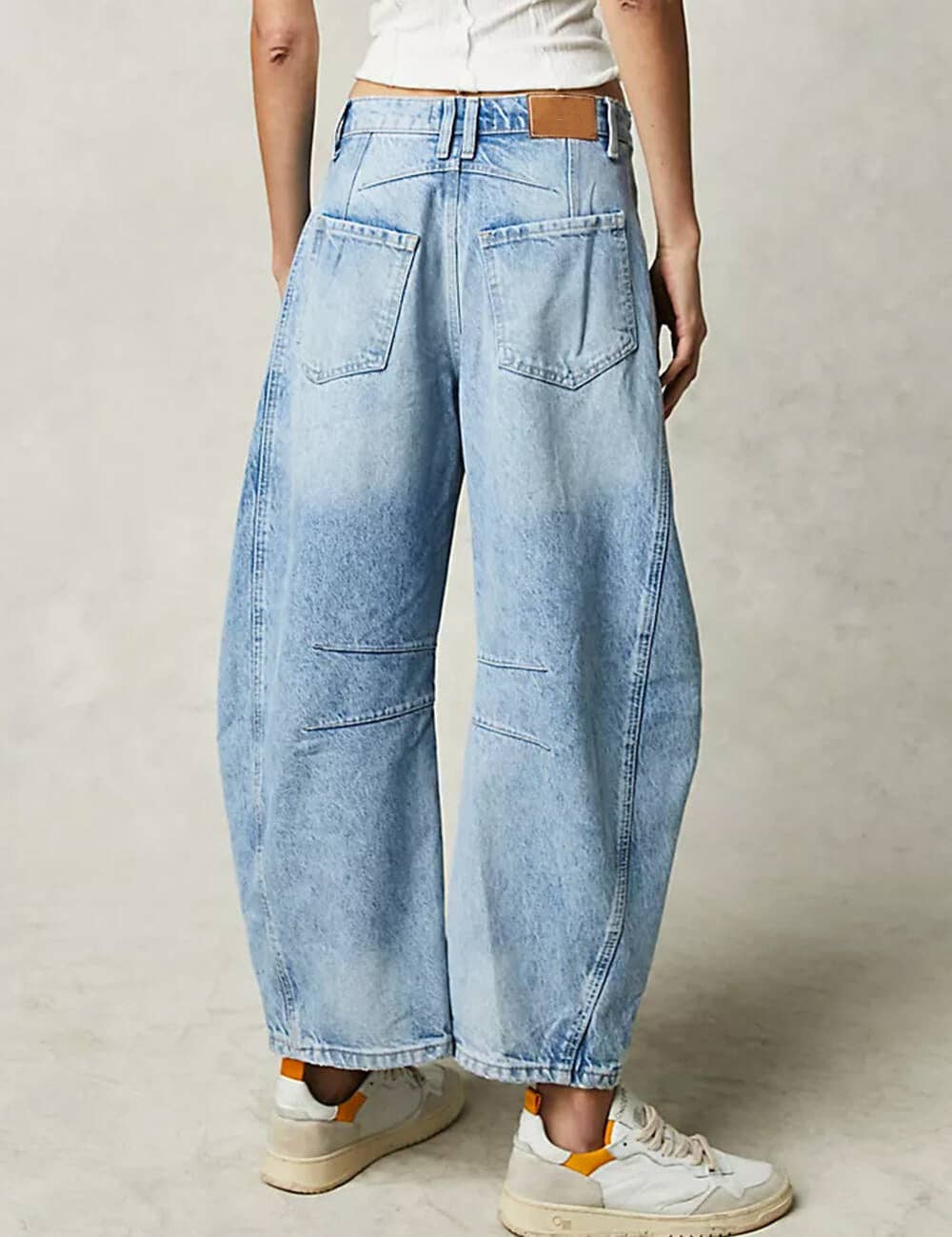 Ladies Mid Rise Wide Leg Barrel Jeans