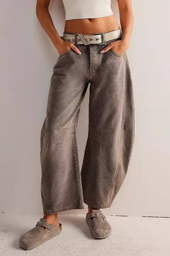 Slouchy Curved leg shape Barrel Jeans